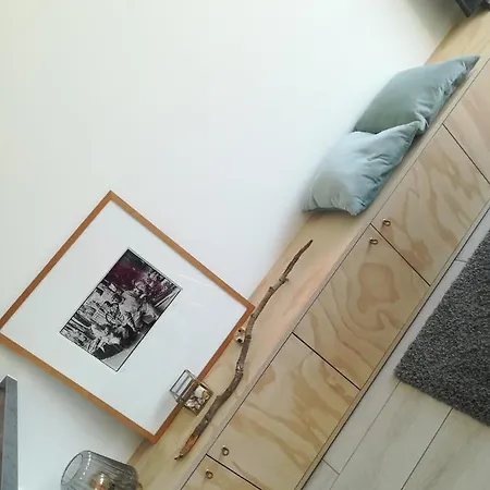 Modern, Gezellig Met Ruim Terras En Garage In Apartment *